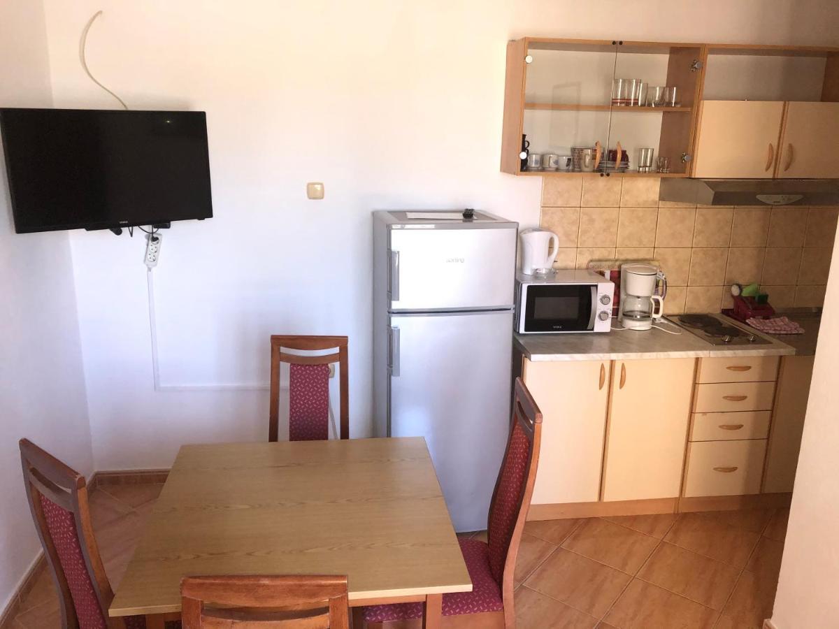 Apartments Damir 2838 Lopar Rom bilde